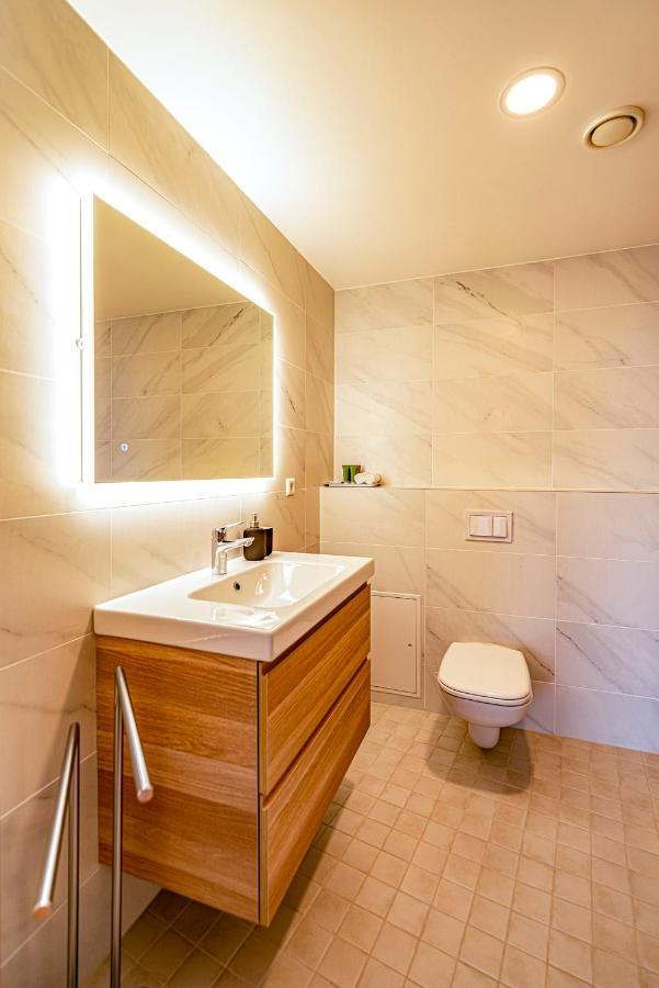 Artisa Riia Str 22a Luxury