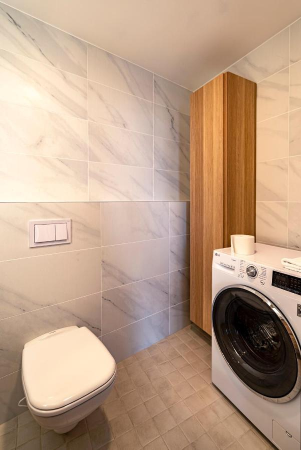 Artisa Riia Str 22a Luxury